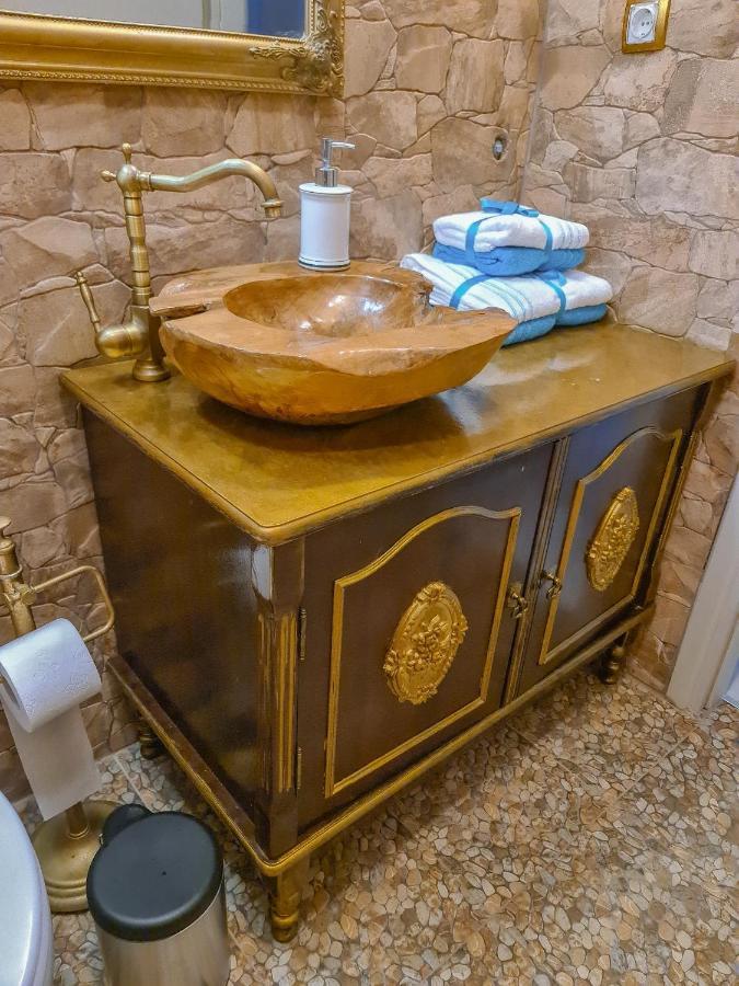 Kaya House Apartment Nerezisca Екстериор снимка