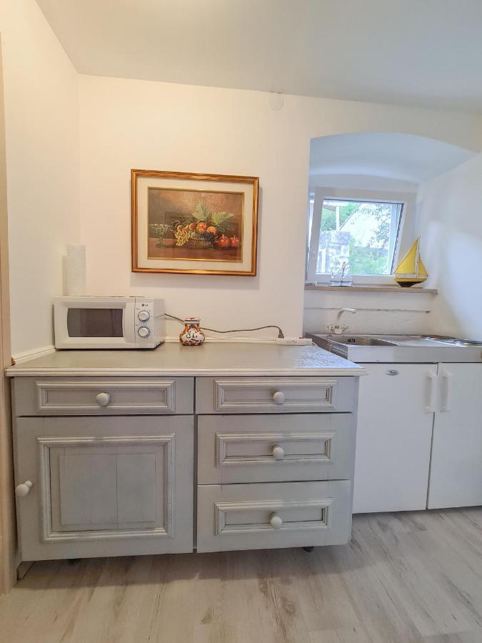 Kaya House Apartment Nerezisca Екстериор снимка